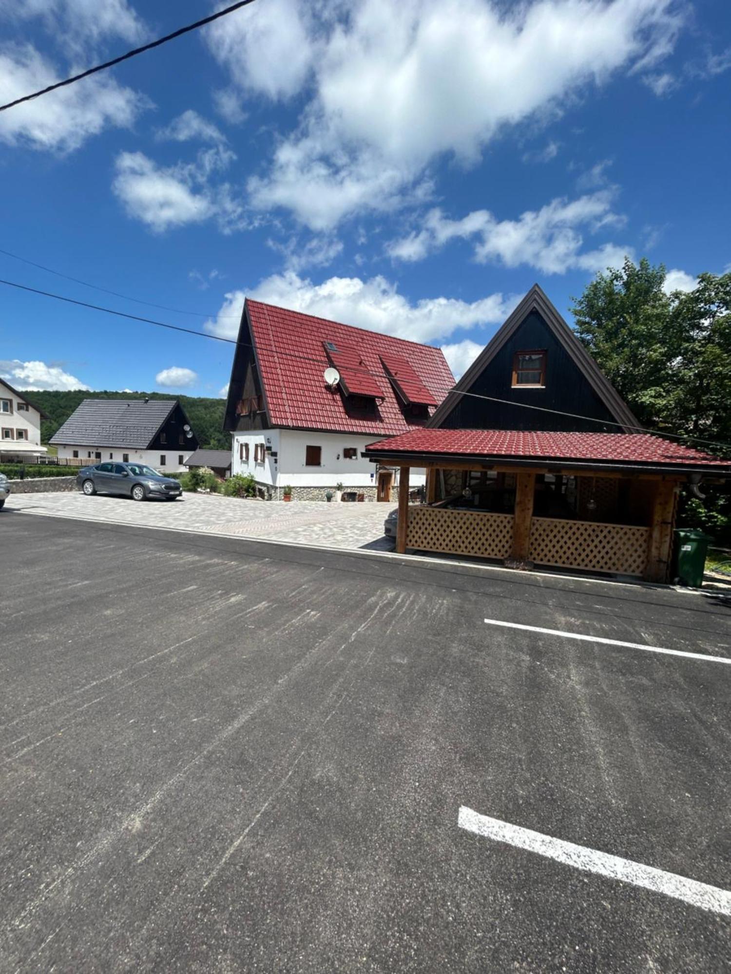 Rustic Plitvice Bed & Breakfast 4*