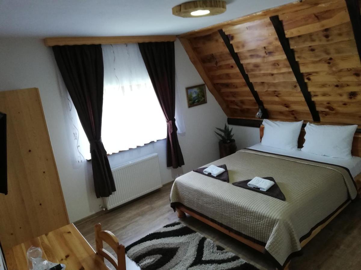 Rustic Plitvice Bed & Breakfast 4*