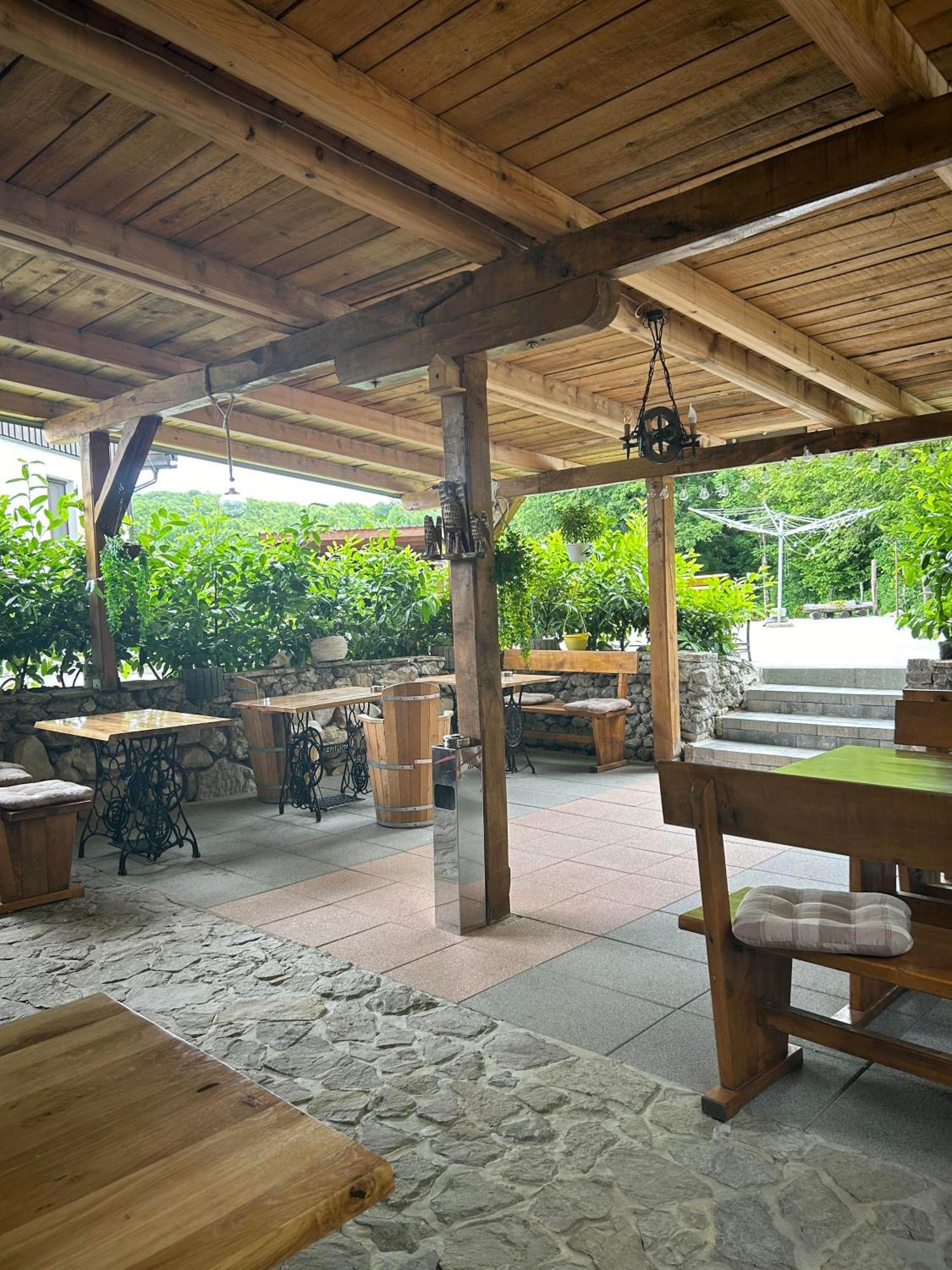 Rustic Plitvice Bed & Breakfast